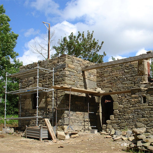 Construction d'une maison de tisserand méthodes traditionnelles